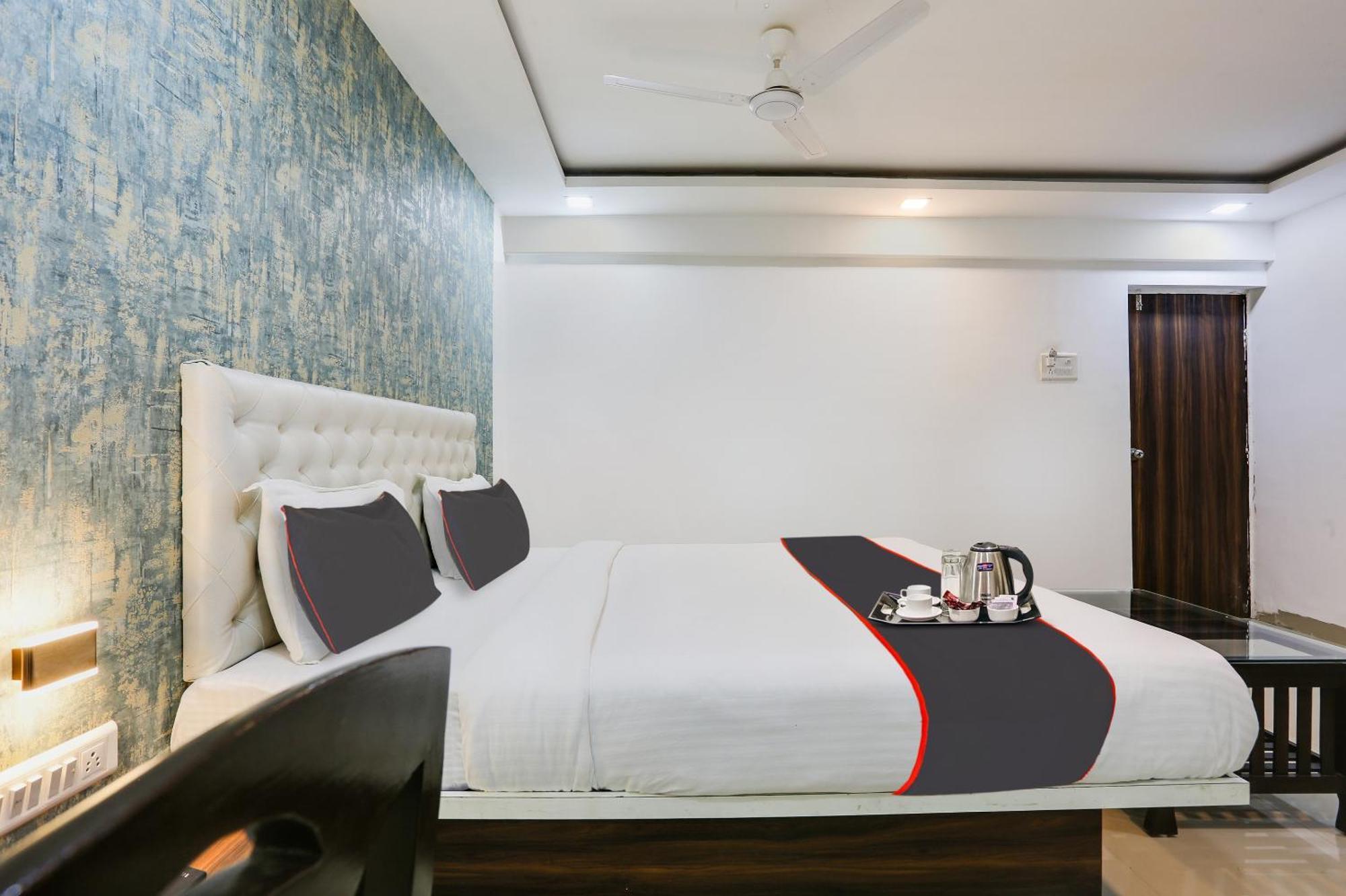 Capital O Arsh Executive Inn Bombaj Exteriér fotografie